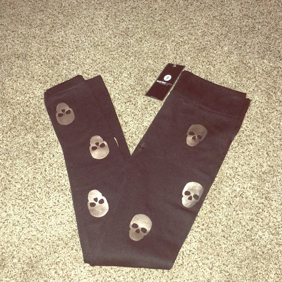 Electric Yoga Pants - Electric Yoga ❄️🧣🏃🏼‍♀️